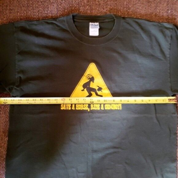 SALE Save A Horse Graphic Tee (0606) - Picture 5 of 8